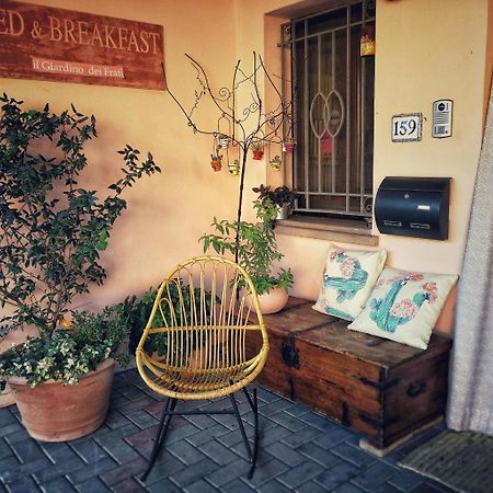 Il Giardino Dei Frati Acomodação com café da manhã Roncofreddo Exterior foto
