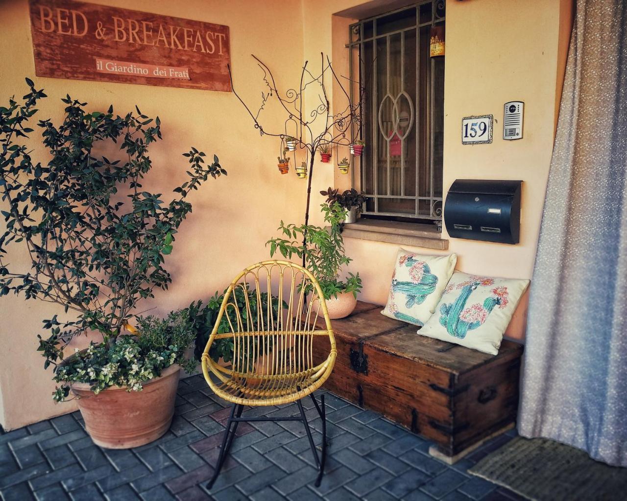 Il Giardino Dei Frati Acomodação com café da manhã Roncofreddo Exterior foto
